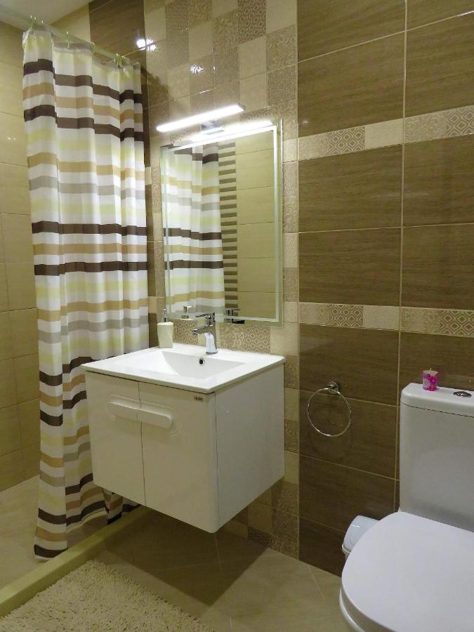 Flowers Garden Apartment Veliko Tarnovo Exterior photo